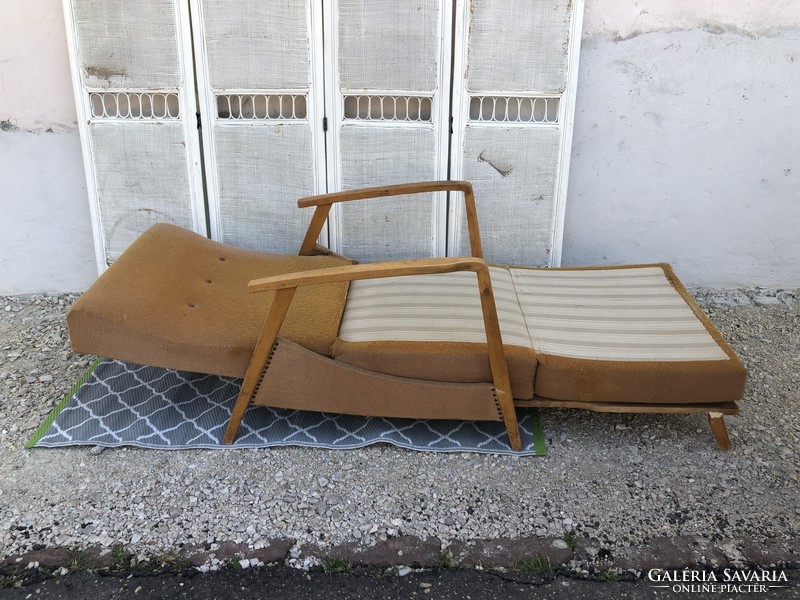 Midcentury,retro Különleges vonalvezetésű fotelágy, fekvő fotel