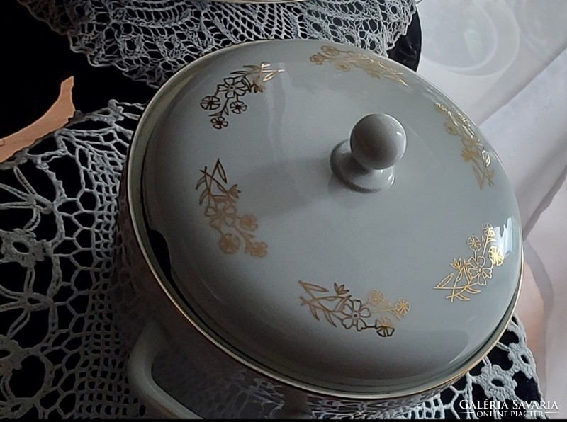 MZ - Moritz Zdekauer Cseh /Csehszlovák/ 50+ éves porcelán levesestál, aranyozott búzavirág mintás