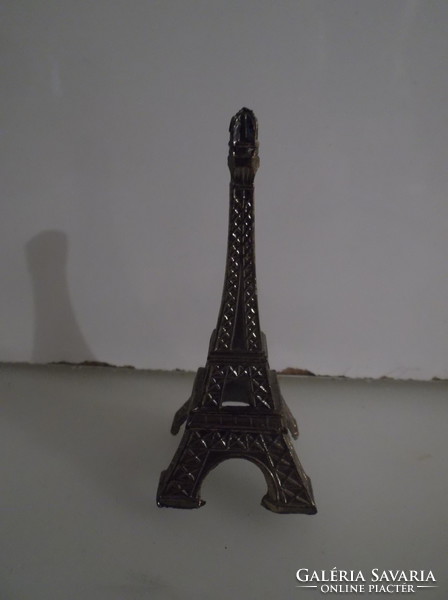 Miniature - eiffel tower - solid - metal - 7 x 3 x 3 - flawless