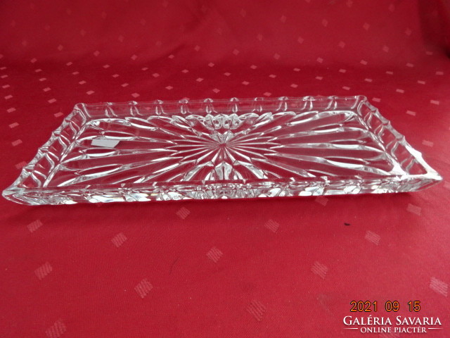 Lead crystal cake tray, size 29.5 x 14.5 x 2 cm. He has!