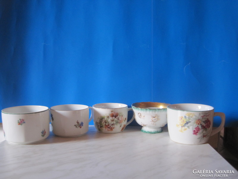 5 different tea cups!