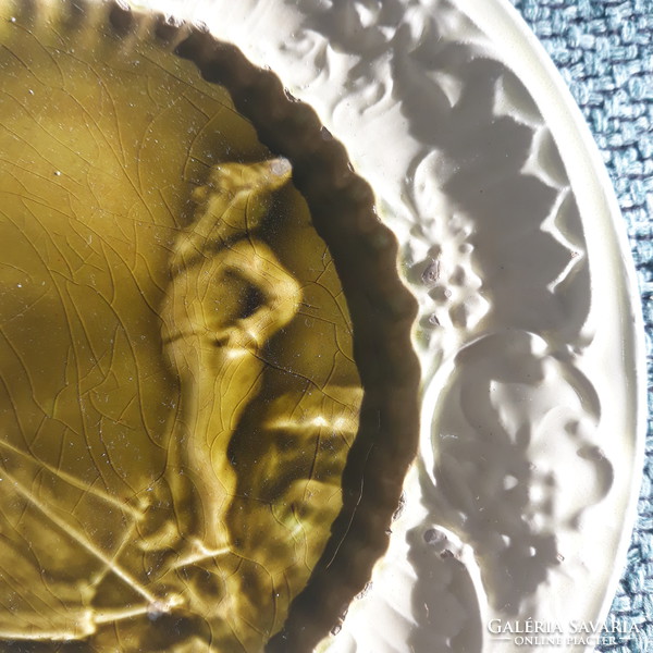 Antique faience / majolica bowl, plate villeroy & bosch / znaim, schütz