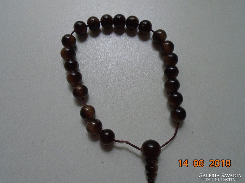 Mala with shades of brown with 21 grains and guru pearls