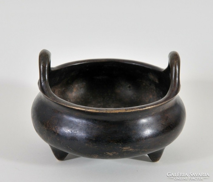 Antique Chinese bronze incense, Ming Dynasty