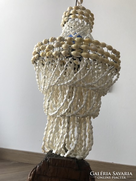 Gyönyörű egyedi hableányos kagyló burás design lámpa