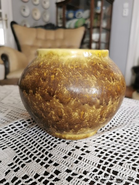 Retro vase, pot Hungarian applied art ceramics, 14.5 cm