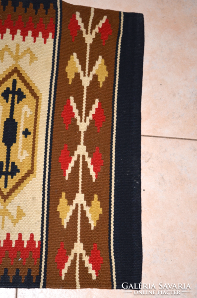 Ritka monumentális hosszúságú Torontáli gyapjú szőnyeg kelim 01  ( 526 x 58,7 cm )