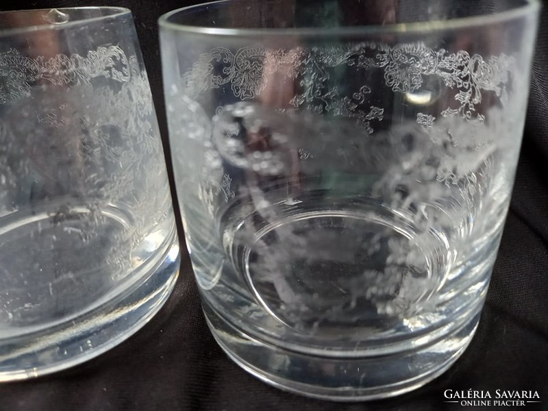 Metszett vagy gravírozott üveg pohár 4db