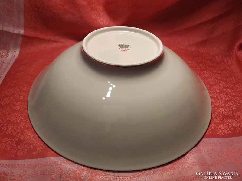 Beautiful porcelain cereal pattern serving bowl, centerpiece