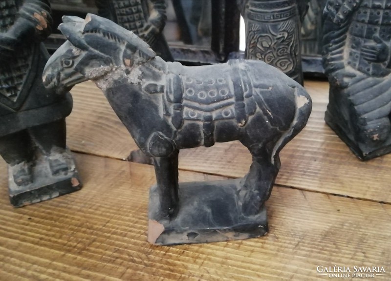 Chinese clay soldiers, terracotta soldiers, horse figurine souvenir