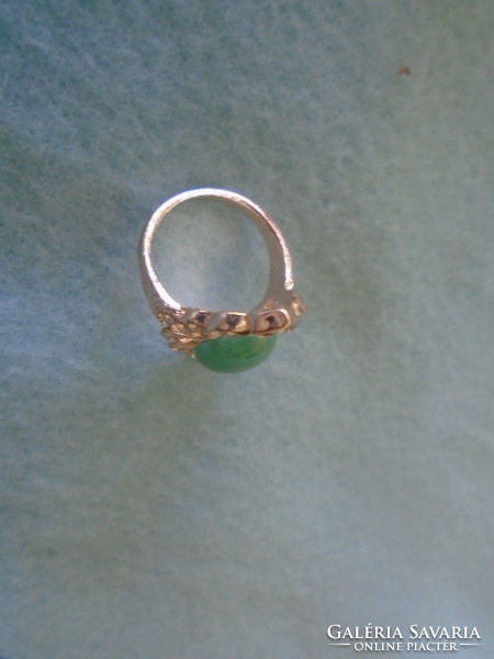 Rodiumozott antialergén női gyűrű Jade kővel belső méret 17 mm új nem használt. posta 700 ft ..