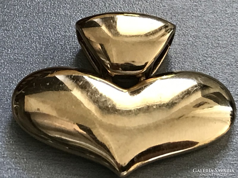 Arannyal bevont szív alakú medál, jelzett PL