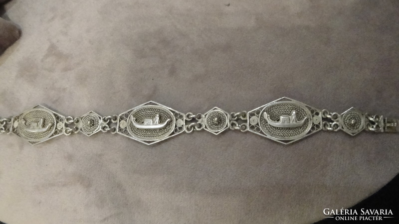 Filigree silver bracelet