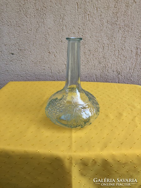 Old rib decanter