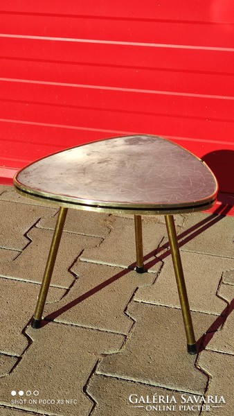 Mid-century Scandinavian-style formica-covered flower stand or side table with copper legs