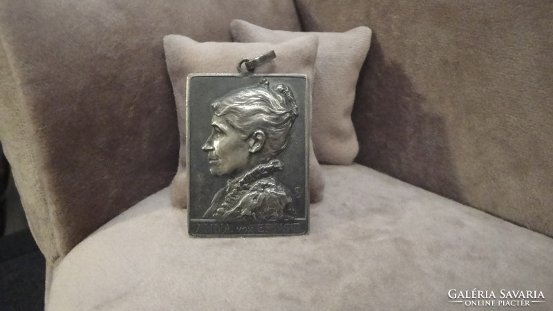 Silver souvenir pendant, anna von epnst