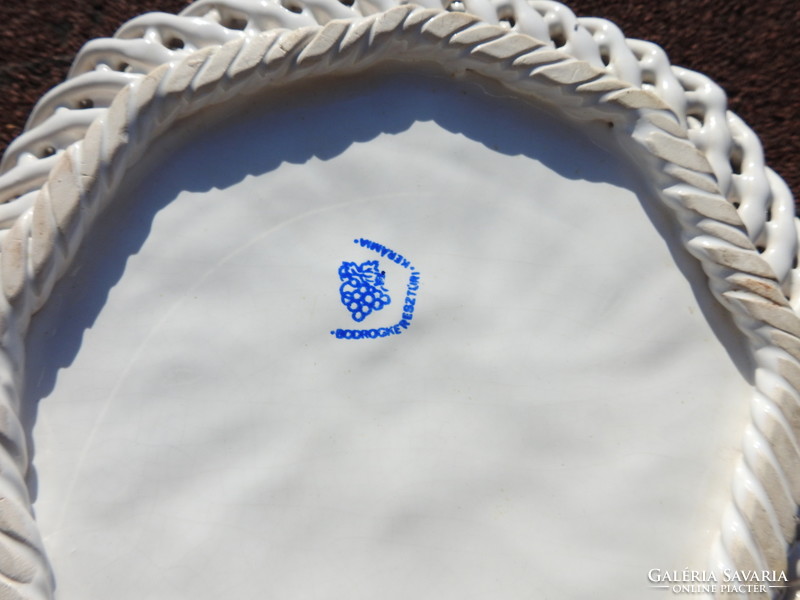 Bodrogkeresztúr ceramic tableware bowl with wicker basket pattern rim