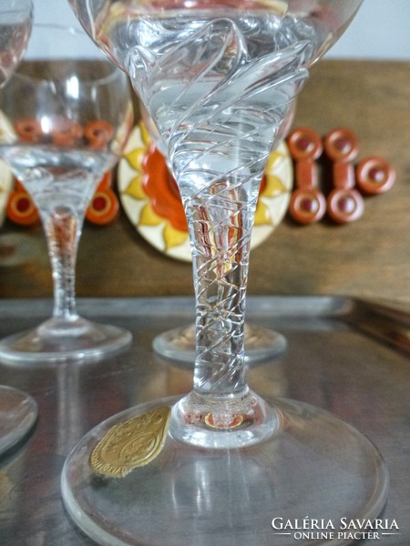 Special twisted brandy aperitif glasses with tray