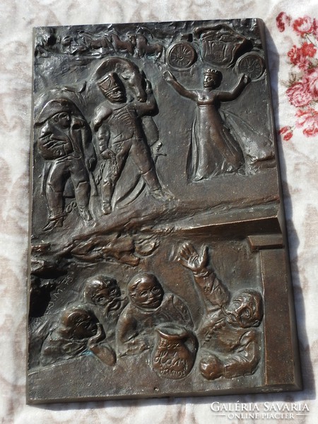 KINCSES MÁRIA Háry János bronz fali kép