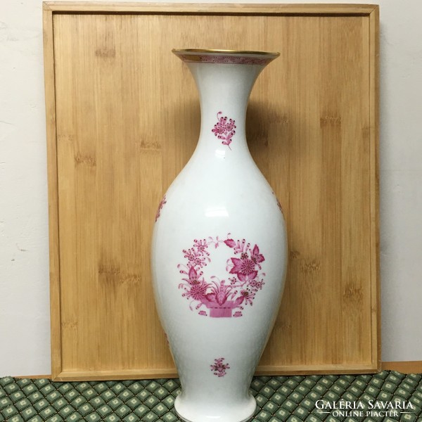 Herend burgundy, Indian basket vase