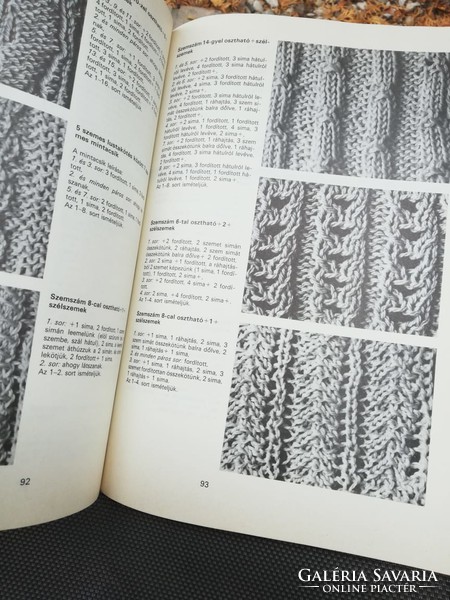 Aranykéz Kötésminta könyv 1986