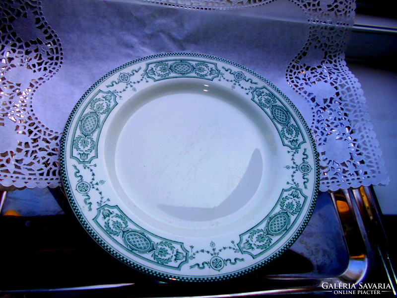 English porcelain faience plate 25 cm