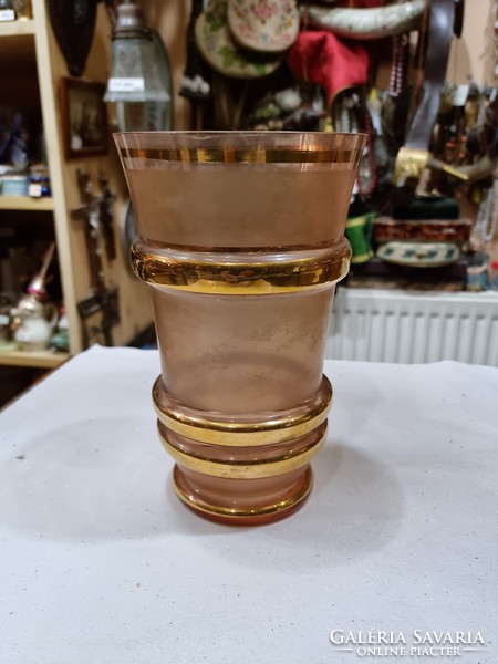 Régi üveg váza