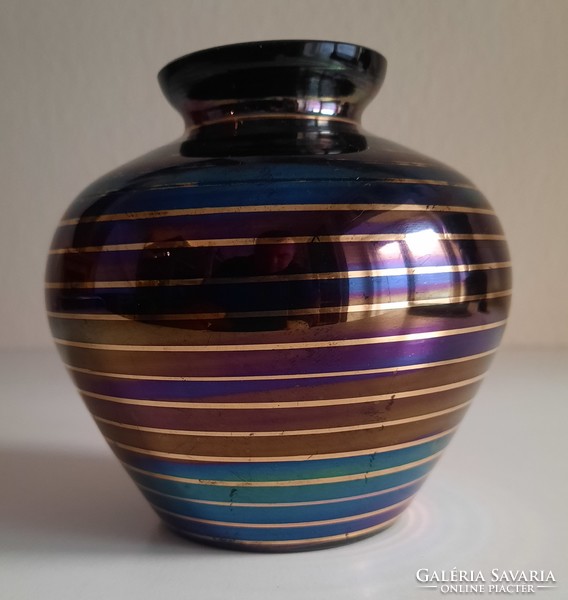 Retro cseh üveg váza, irizáló üveg