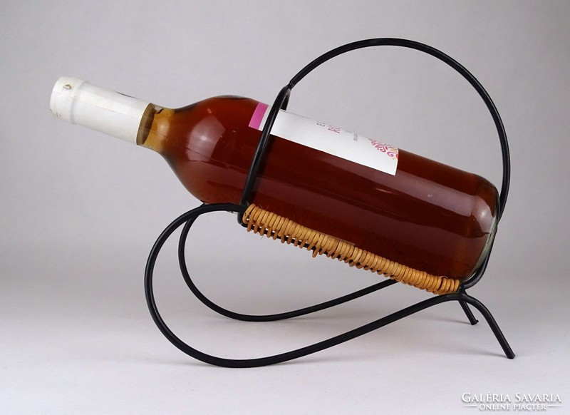 1G542 metal and wicker cane wine rack