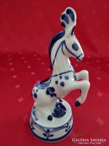 Russian porcelain horse, cobalt blue hand-painted, height 12.5 cm. He has!