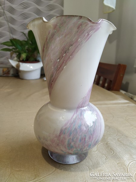 Üveg váza eladó!