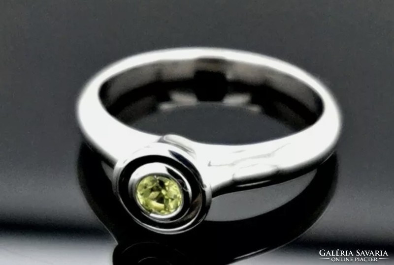 Special peridot gemstone ring, size 56 925 silver new