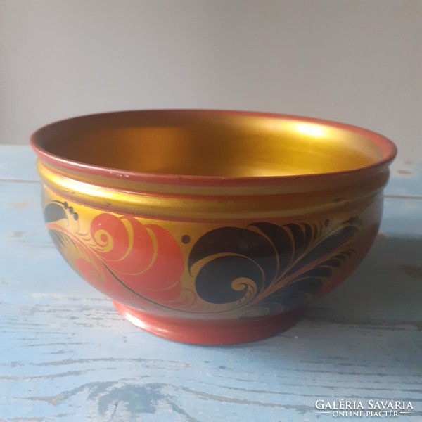 Hand-painted Russian khokhloma bowl from the 70s