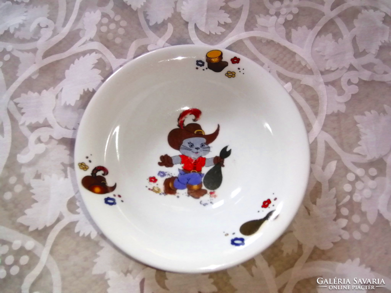 Porcelain fairytale plate with boots