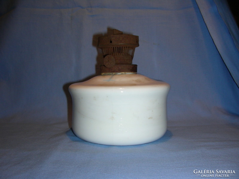 Porcelain kerosene lamp part