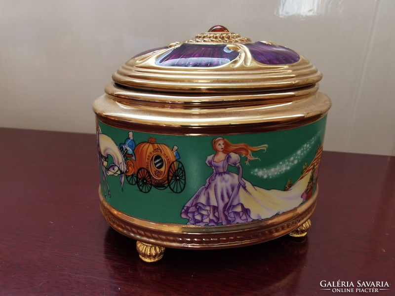 Hamupipőke zenélő ékszerdoboz, House Of Faberge Franklin Mint