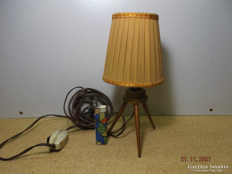 Old retro three-legged wooden table lamp with cover --9 ---