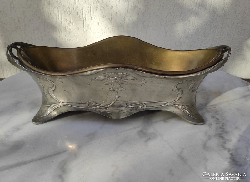 Beautiful Art Nouveau tin centerpiece, copper-plated table ornament!