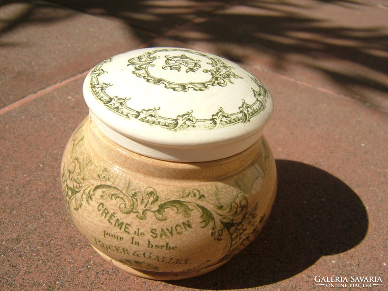 Roger & gallet faience powder holder - for collectors