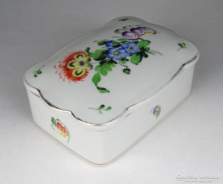 1G835 Virág mintás Herendi porcelán bonbonier
