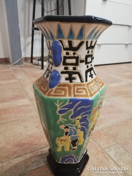 Jelenetes kínai  váza 32 cm