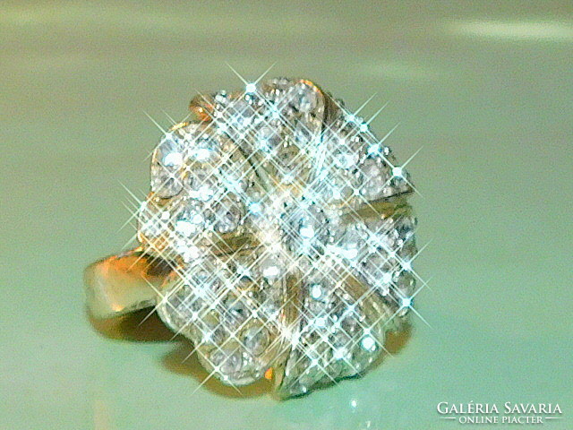 Full of micro zirconia stony flower two-tone gold-silver filled ring 8's