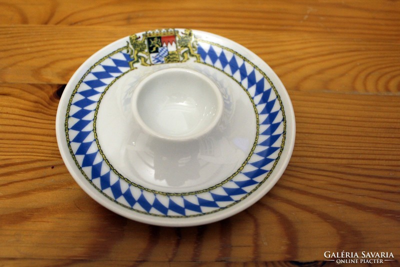 Bayern mintás porcelán tojás tartó tányérkák