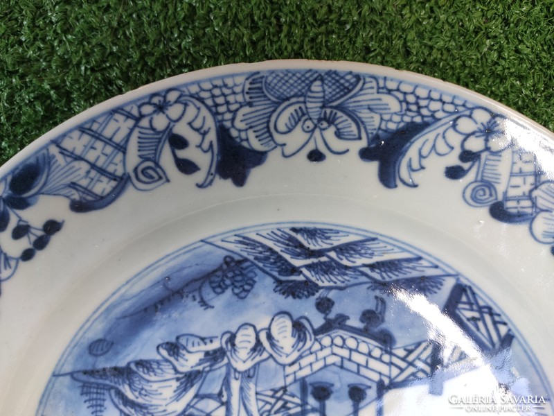 Antik kínai porcelán tányér. Qianlong (1736-1795)
