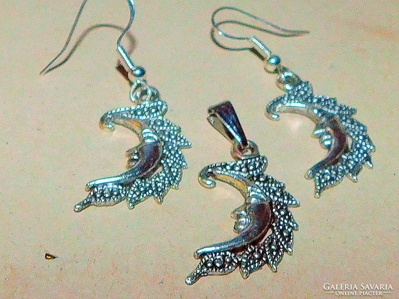 Crescent face Tibetan silver handcrafted earrings and pendant jewelry set