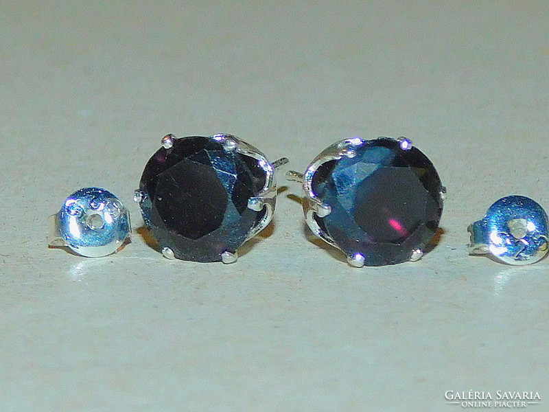Night black crystal earrings
