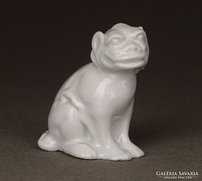 1E336 Rosenthal fehér porcelán Fo kutya szobor