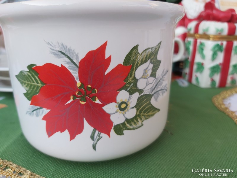 Beautiful poinsettia floral Christmas pot, collectible beauty, nostalgia piece