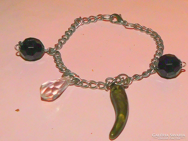 Night Black Polished Pearl and Crystal Drop Tibetan Silver Vintrage Bracelet