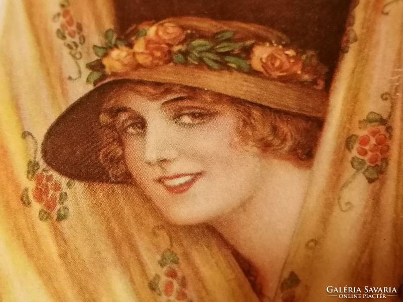 Századelő, Tito Corbella  " Hölgy rózsás kalapban" szignált litográf olasz levelezőlap (63)